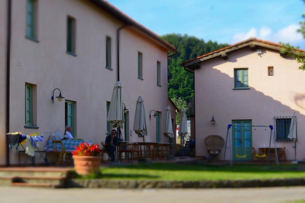 Monte A Pescia Villa Luaran gambar